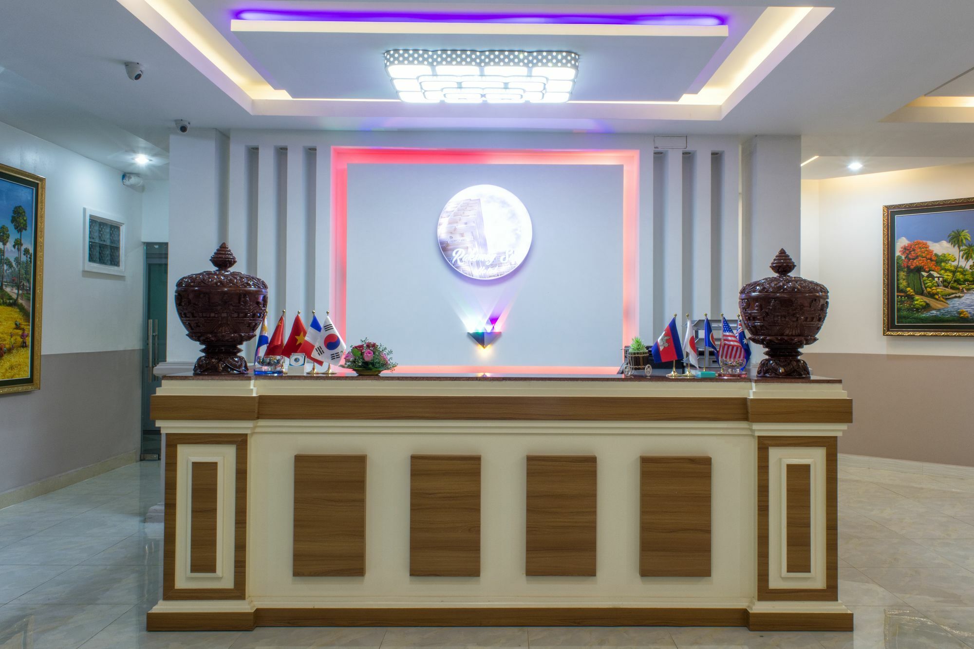 Raksmey Suo Hotel Phnom Penh Exterior foto